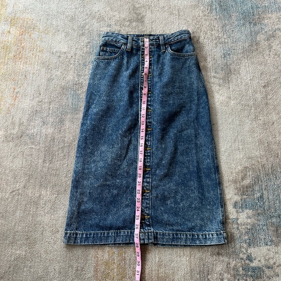 NWOT Lee Vintage MIDI Skirt Acid Wash size 26. High Waisted. - Picture 5 of 12